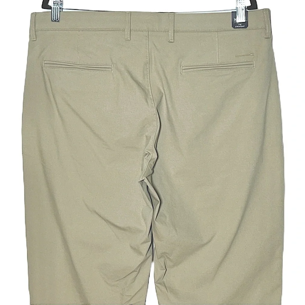 NWT J. Crew: 770™ Straight-fit Tech Pant For Men in Khaki, Size W36 X L32